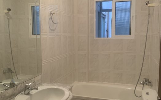 Venta de piso calle Camaño